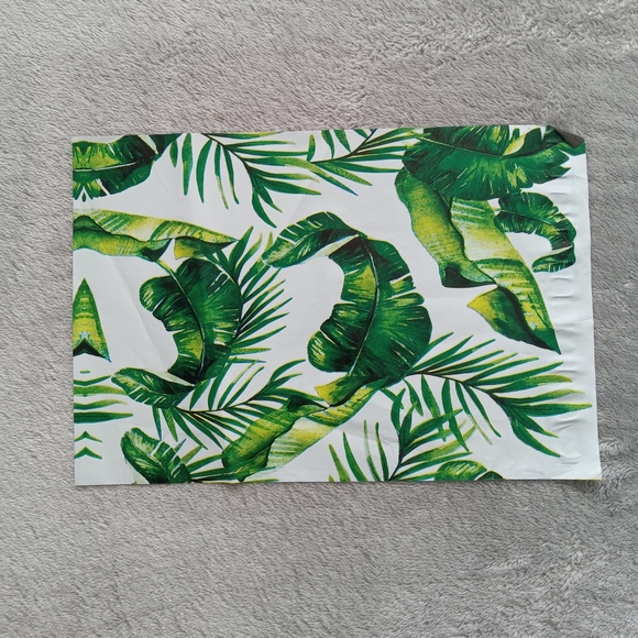 Shipping Mailers Bags Palm Pattern 13x9.75 80pcs - Picture 4 of 4